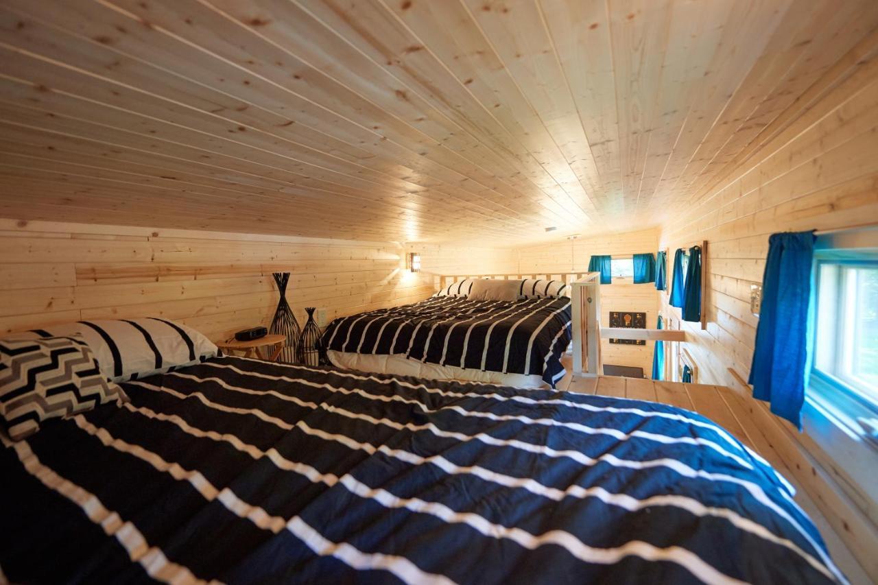 Tuxbury Pond Camping Resort Tiny House Emerson South Hampton Exterior photo